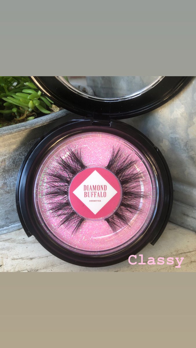 DiamondBuffalo1's tweet photo. N E W  N E W  N E W ••• Check out our new lash styles!! https://t.co/pHH1DTHMBL