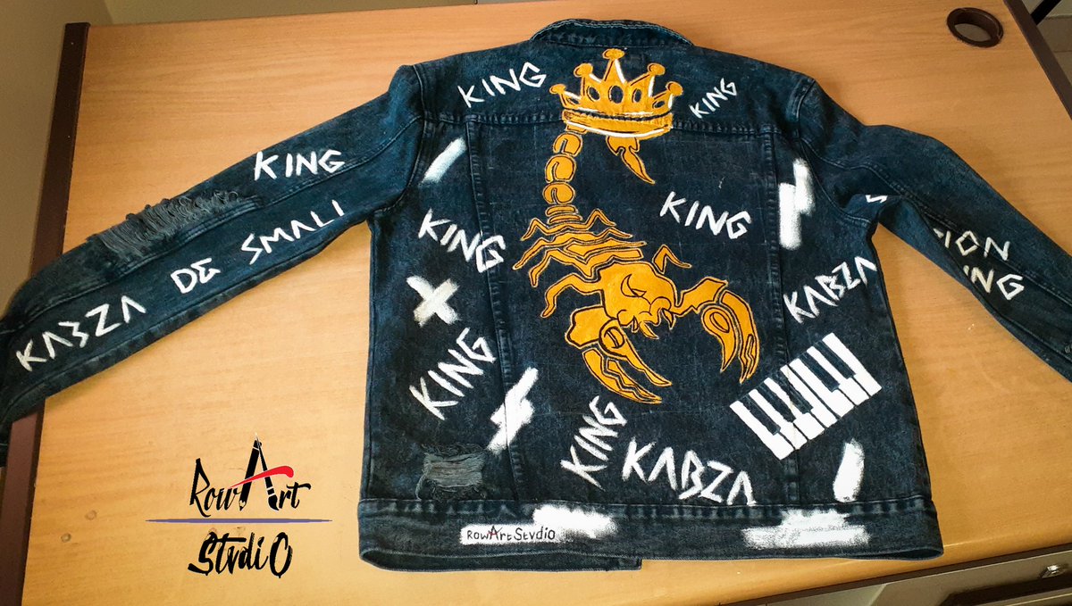RowArtStvdio's tweet photo. I made this hand painted jacket specially for @KabzaDeSmall_ 
Please tag him and RT so that he sees this, thank you ❤🔥
@DjMaphorisa
#eNCA #zodwa #COVID19SA #ThePianoKing https://t.co/UoiedUF1pi