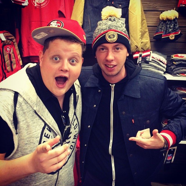 orjan_nilsen's tweet photo. A very happy birthday to my good friends @Andrew_Rayel &amp; @rodgmusic! Send them your best wishes and remind them that we need to do collabs 🤪🎉 https://t.co/jZmRj6x9ep