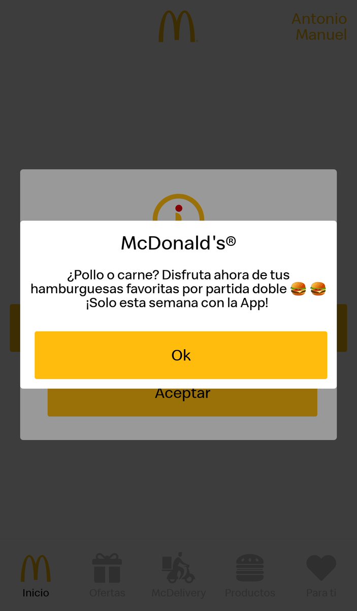 ammembrilla's tweet photo. Hola @mcdonalds_es
Me ha llegado este mensaje de su app y me ha surgido la duda:

"¿Pollo o carne?"

1) ¿Es que el pollo que ustedes sirven no es carne?
2) Si el pollo es pollo, ¿de qué animal es la opción "carne"?

Saludos https://t.co/vVnpginwPY