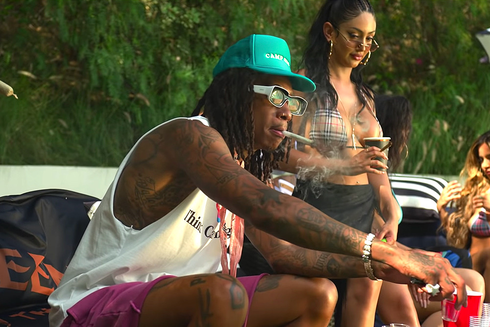 Wiz Khalifa throws a West Coast party in the video for "Still Wiz.&quo...