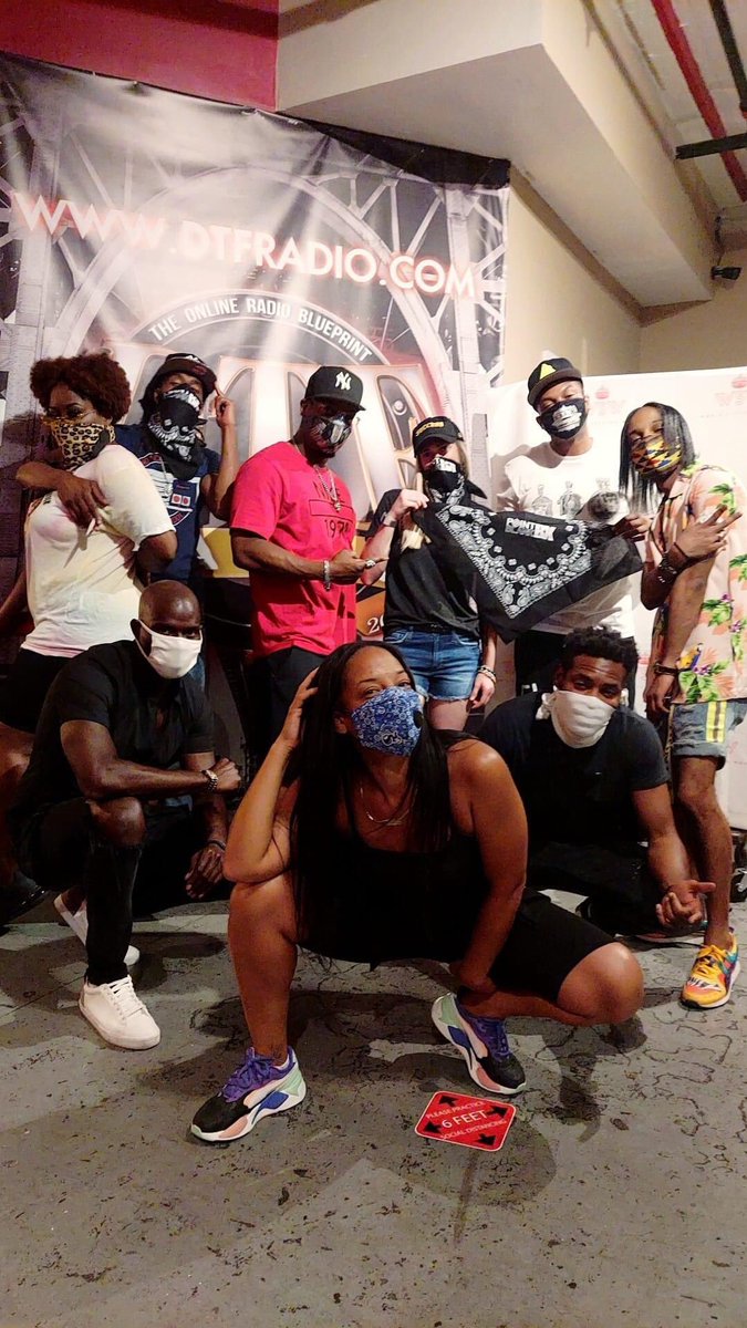 When I say 🗣🗣 that yesterday was full of dope vibes ✨✨✨✨ shoutout to <a href="/khaliahclark/">khaliah clark</a> the boss lady of Who's Styling Who for my first radio interview 🤗 live on <a href="/dtfradio/">DTFRADIO</a> 🙌🏽

This is just the beginning 💫

BTW: Happy 2 weeks to my baby #LoudThoughts 🤯💙 go check it now ▶️