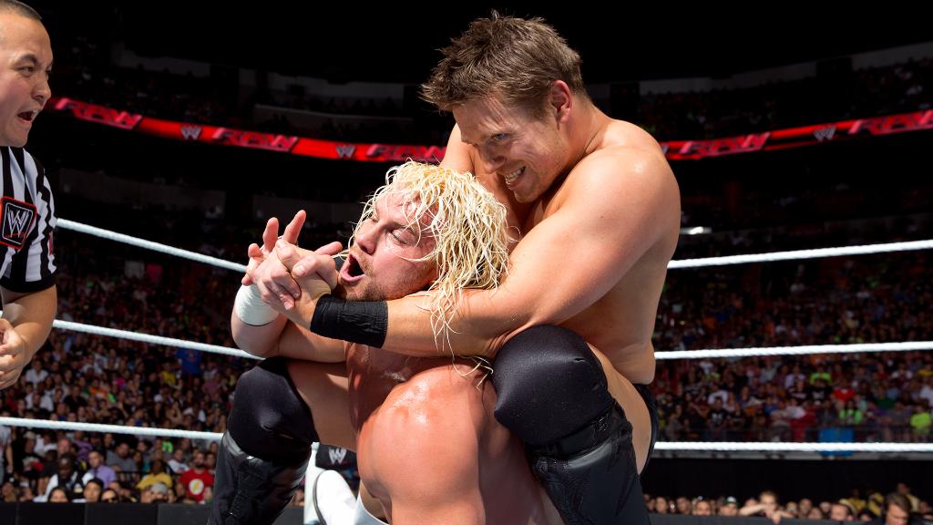 WWE's tweet photo. | FULL MATCH |

Another chapter is written in the rivalry between @HEELZiggler and @mikethemiz as they square off on #WWERaw in 2014: Courtesy of @WWENetwork.

WATCH ▶️ https://t.co/Fza0JGXcYW https://t.co/PKZkAQvY1H