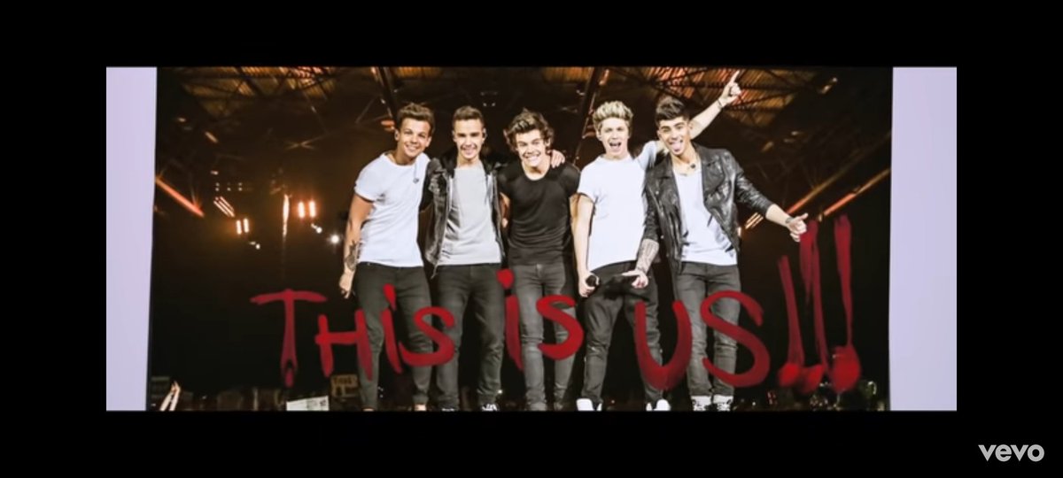 Chethan23612492's tweet photo. 7 years of #BestSongEver  
#1DecadeWith1D #1dfandomisalive https://t.co/DT10ch8wWw