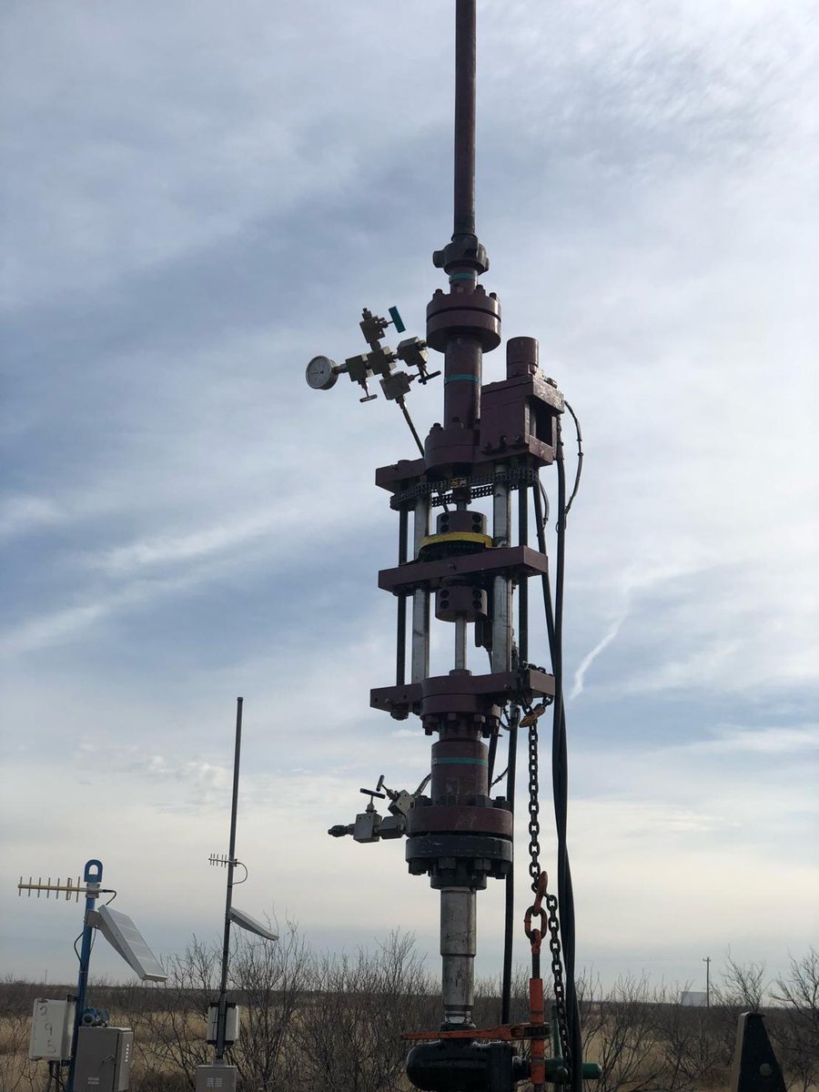 CuddWellControl's tweet photo. We've had a productive couple of weeks. Completed a successful drill out and pulled a packer w/ 6,500 psi existing pressure. Froze multiple wells, performed numerous hot taps, valve drills, and tubing installs. Call the Pressure Control experts. #PressureControl #CuddWellControl https://t.co/oZgs8wQgsq