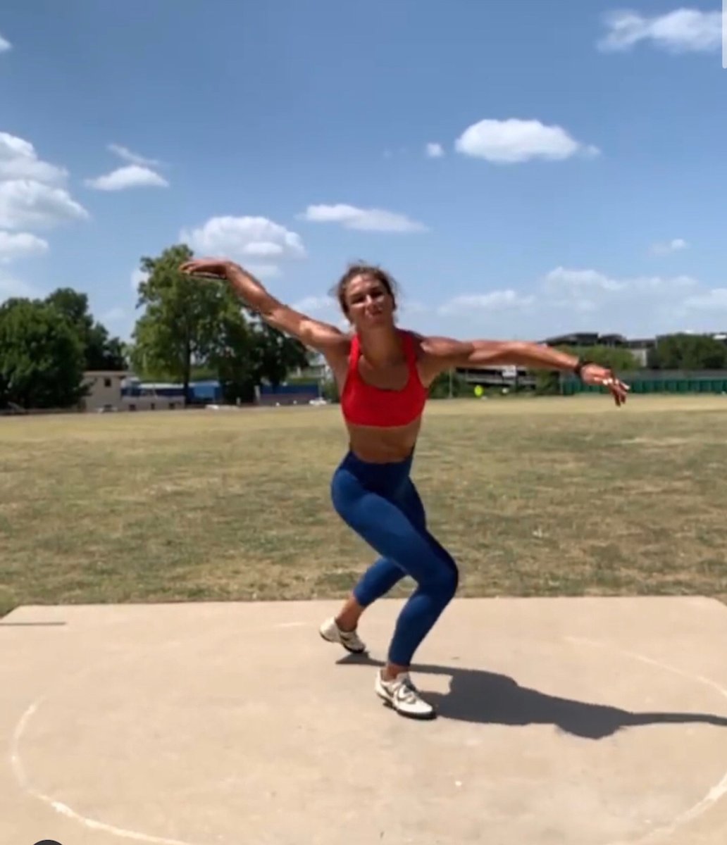 CAN YOU SAY 'STRETCH'. shout out to @coachzsion @vallman123. 

Some mighty nice positions and technique and training looking on point in this Crazy Covid year. 

#throwsbysion #discus

✅turn on post notifications for THROWS NEWS, TIPS, DRILLS & CLIPS.⁠
⁠