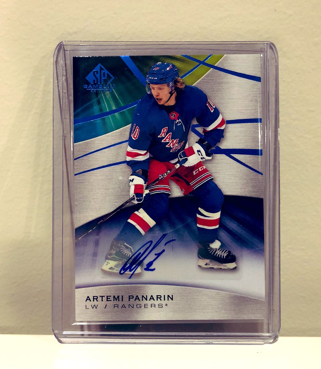 To Celebrate Artemi Panarin being a ❤️ Trophy Finalist, Here is another Signed Artemi Panarin SP Upper Deck Card Giveaway..Follow, Like &amp; Retweet to be considered. Winner Announced Friday. #Hartemi #Playoffs #PlayLikeANewYorker #NHL #NYR #YankeesTwitter