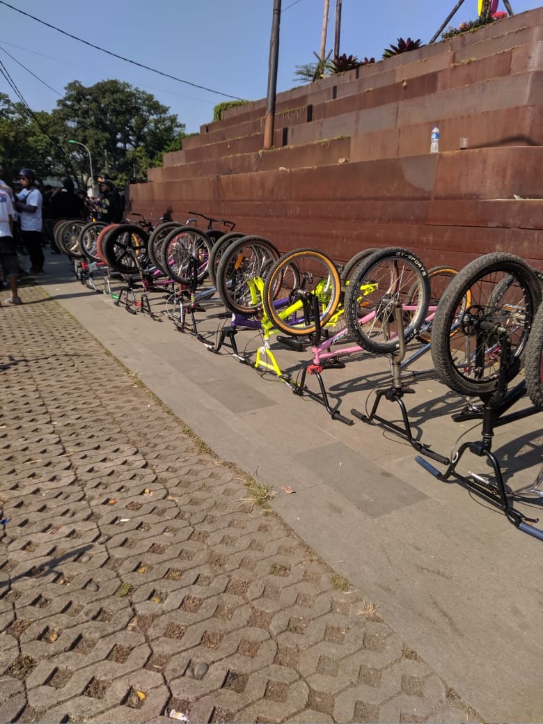 opiwalker's tweet photo. #BMXDAY2020 https://t.co/k78TIpl2K3