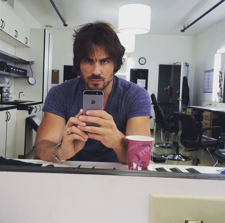 a thread of some cute ian pictures <3