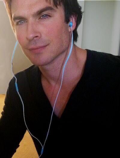 a thread of some cute ian pictures <3