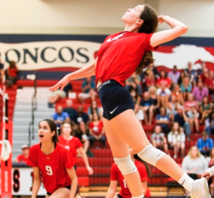 VYPEDFW's tweet photo. VYPE 411: McKinney Boyd's Avery Calame 🏐

@CalameAvery recently won the Volleyball Preseason Outside Hitter of the Year Fan Poll. VYPE caught up with Calame for the 411 on the star from McKinney Boyd #vypedfw #vypecampus 

Read: https://t.co/mDtVAe7u6w https://t.co/Qxvodl9Djb