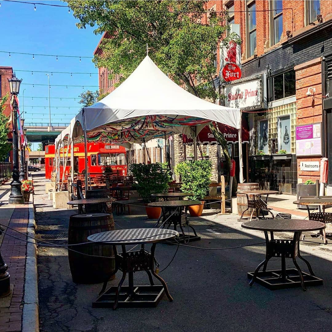 block_roll's tweet photo. โบ For your viewing pleasure: 8k pounds of beautiful tent ballasts to ensure a safe, outdoor dining experience.
๐ท: TNT Rentals
#blockandroll #blockresponsibly #tents #structures #eventprofs #tentrental #restaurants #patio #massachusettstents #tentballast #safetyfirst https://t.co/jV9ywdK6Y0
