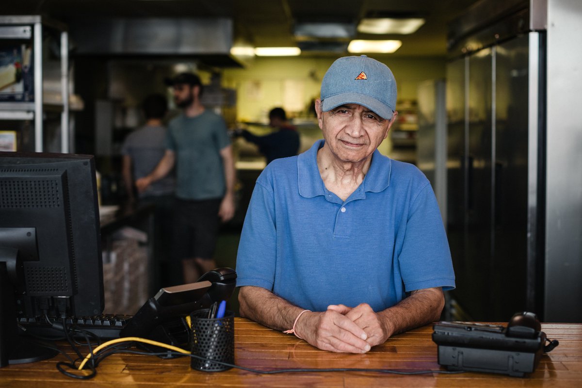 401(k)s are now the primary source of retirement savings for the middle class working in the private sector. We should restore the large tax incentive and bring fees into line with taxable investment standards  http://trib.al/KkR1JwD&nbsp;