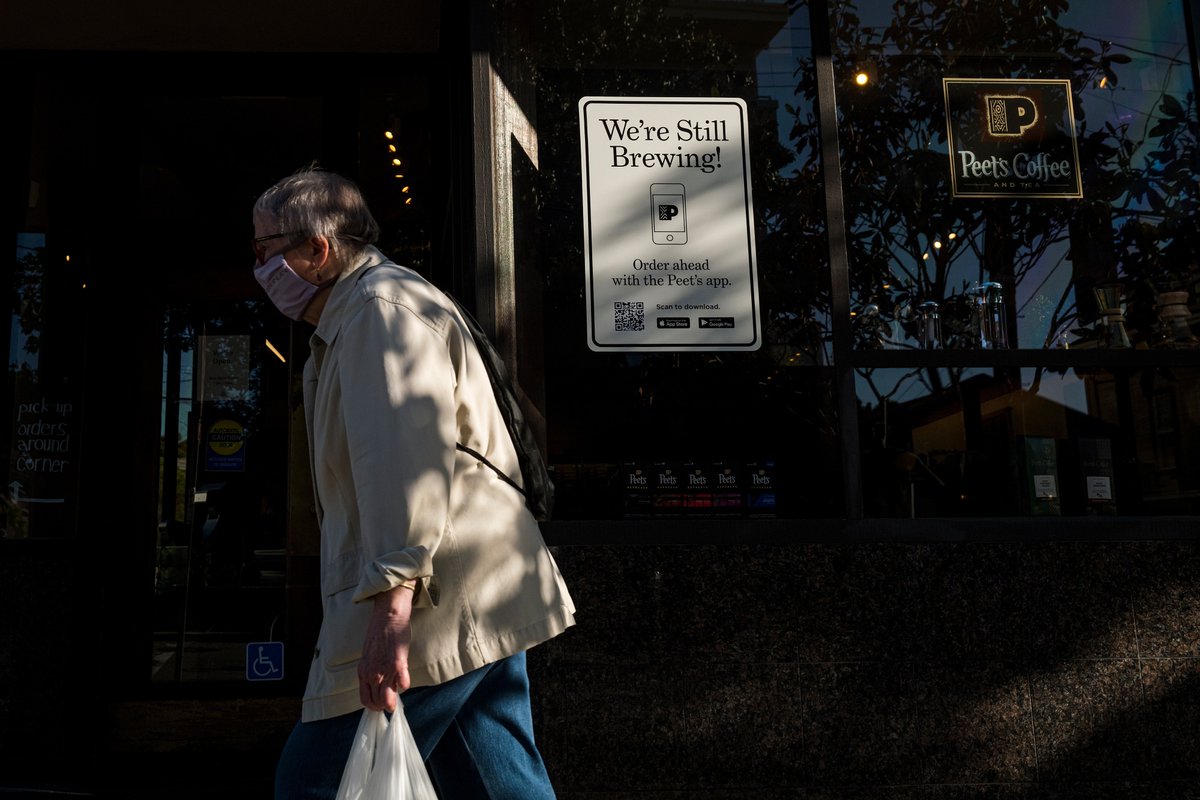 Not only would these make the tax advantages of 401(k)s compelling again, they eliminate the danger many workers fear that marginal income tax rates will be higher when they retire  http://trib.al/KkR1JwD&nbsp;