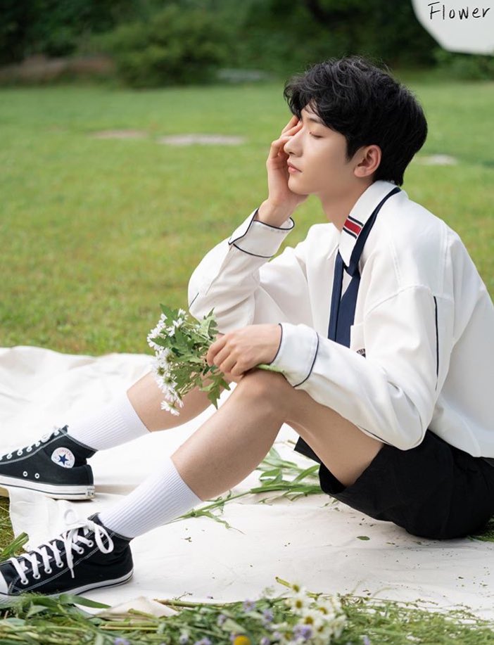 day 68:i’m cry*ng over eunki’s concept photos for flower </333