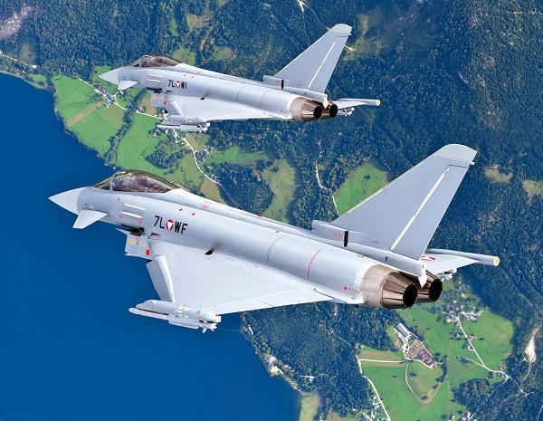 AfriqueDebout6's tweet photo. Plus qu'une passion
L'aviation militaire https://t.co/HqEaRQPPoO