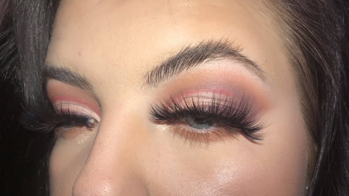 #tuesdayvibes #love #makeup