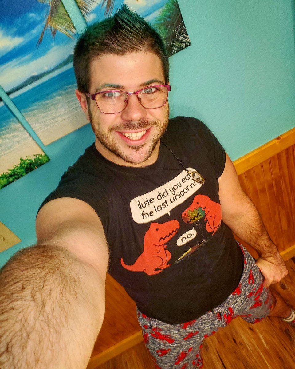 PrismaticPup's tweet photo. LOADING: Getting Dressed!...
#bulgie #cock #pupbone #underweardown #trexshirt #gaynsfw #flaggingyellow https://t.co/dcU36n79eZ