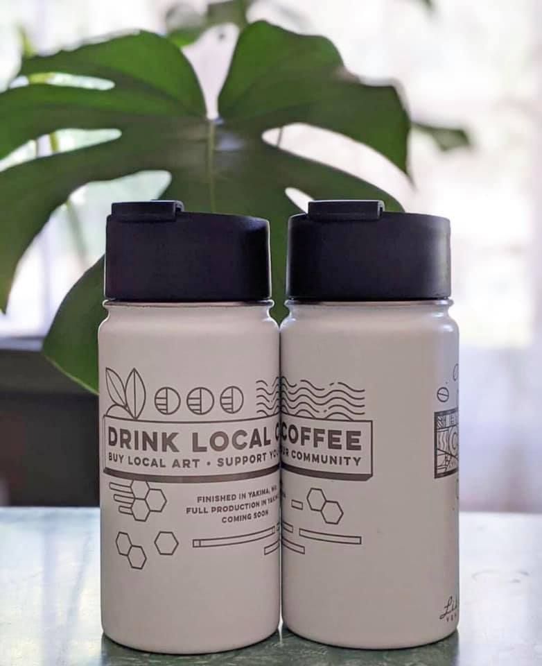 Calling all Yakima Liberty lovers! Our friends at @collabcoffeeyakima are now selling these beautiful Liberty bottles in store 😍 Check them out when you grab your next cup of coffee!

Photo c/o @collabcoffeeyakima