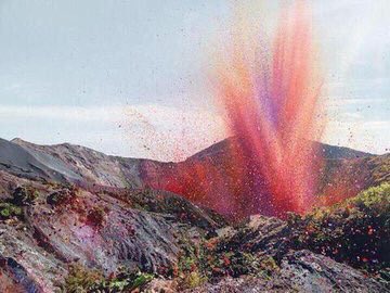 cloudc_'s tweet photo. بركان الزهور - كوستاريكا🌋🌸 https://t.co/NTJixrLfXH