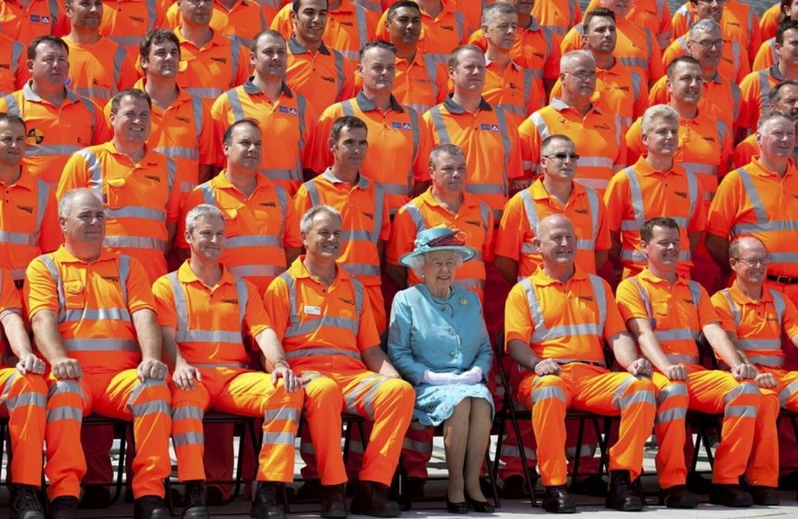 Nini_MacBright's tweet image. Quand ton écran a un pixel qui déconne