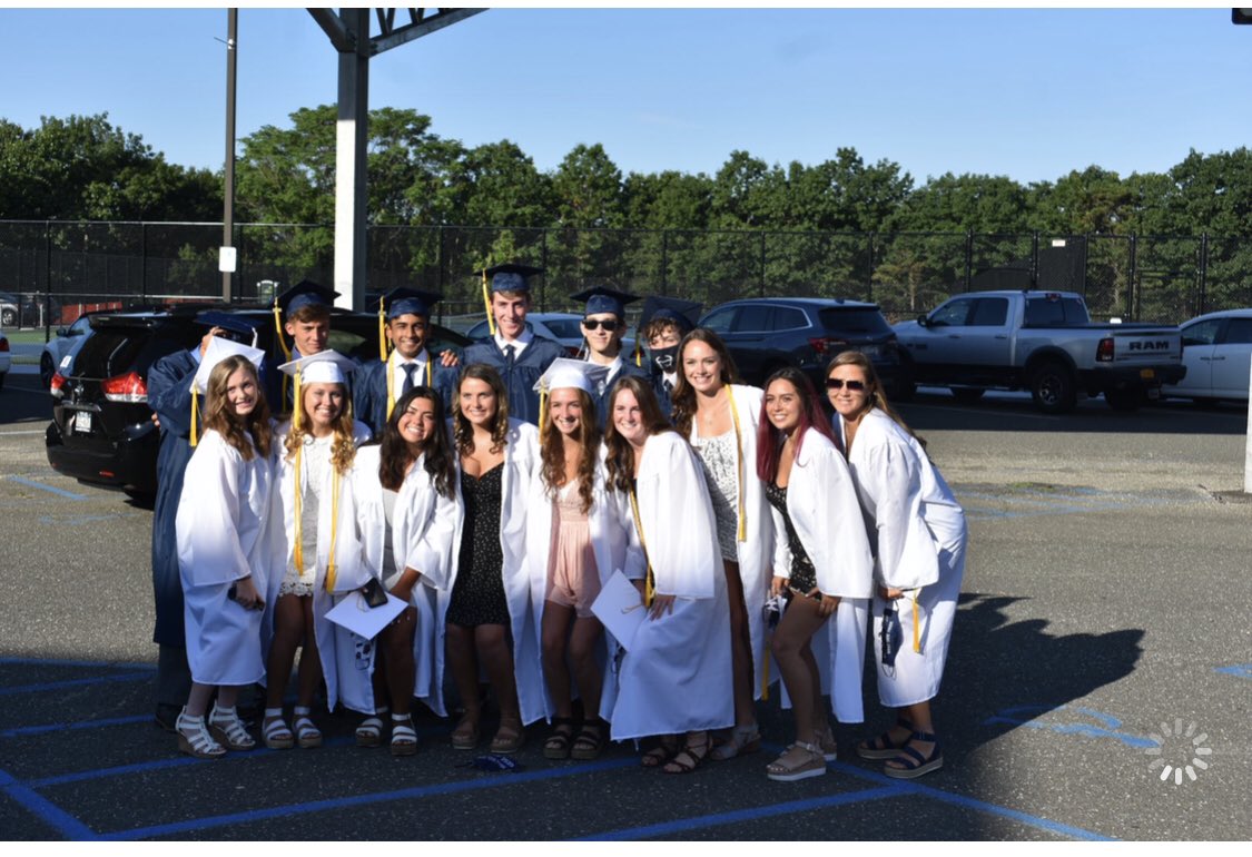 cdwood2d's tweet photo. What a wonderful experience for the class of 2020.  First day of in person graduation. Was so happy to see the seniors and their parents.  Smiles for everyone. @shswdeca @SCSD_HSW https://t.co/LTou4l3iB5
