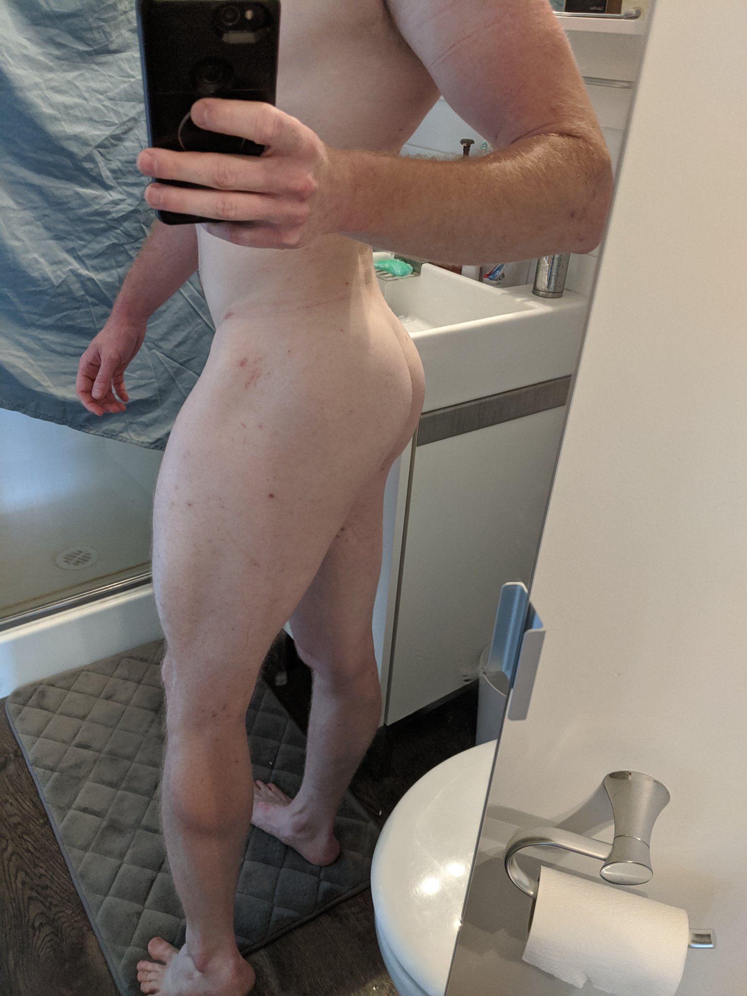 3 pic. I just want to say thank you for your support, and there are great things to come! You are welcome to post suggestions of things you would like to see, and if its the popular opinion then I will do it! (For custom stuff, dm me! ) I love you all, thank you! https://t.co/QDmn3DGiNA