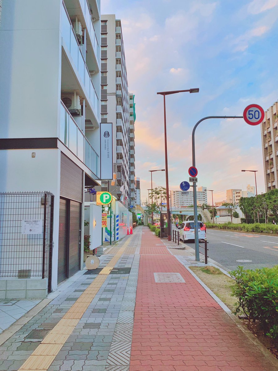 maaaaals's tweet photo. *for once* I have nothing to do so I decided to edit some of my photos. I’m so homesick 😖 https://t.co/NE0QKiNF1j