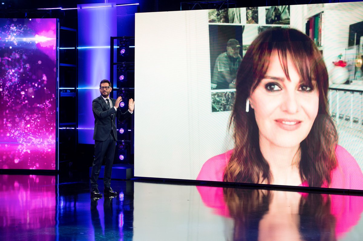 telesimo's tweet photo. #SkyUpfront2020 #BackToNext: la stagione tv 2020/ 2021 di #Sky
Nuove #serietv e grandi show di intrattenimento, il grande cinema e tanto sport
👉https://t.co/QPBWgPsYSu https://t.co/7m42drtAvl