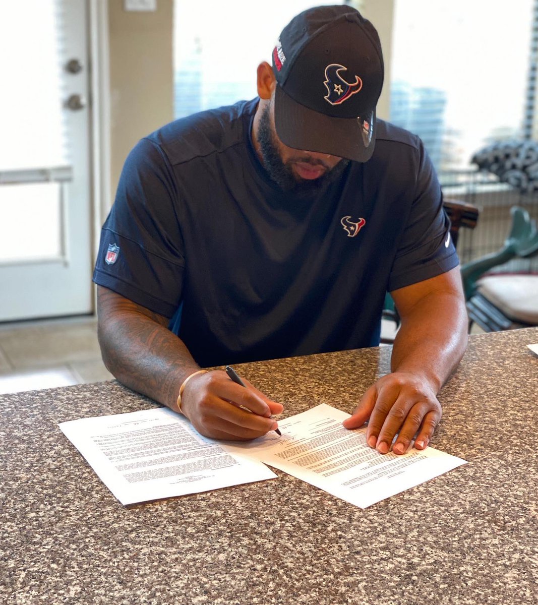 Ross Blacklock tweet media