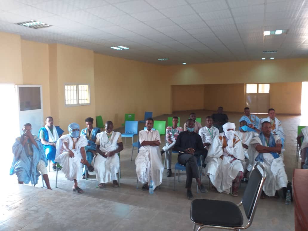 IlabJccm's tweet photo. Nos collègues Moustapha et Desry prennent part à la visite du Ministre @TalebSidAhmedMr dans les Hodhs afin de poursuivre le processus de sélection des équipes. Après la session des pitchs, une formation a été organisée pour les 30 équipes présélectionnées.
#MonProjetMonAvenir https://t.co/GIamf4qrCs