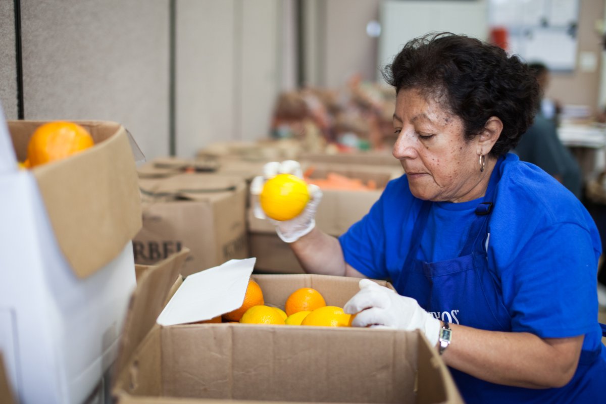 Communities across the country rely on non-profits like the YMCA to address their most urgent needs during this pandemic. This economic breakdown is forcing many nonprofits to make cuts at a time when the communities they serve need them most. ymca.quorum.us/campaign/27532…