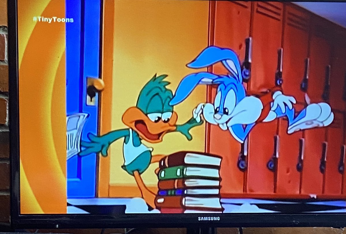 AnaLizbethLpez's tweet photo. #TinyToons Justo en el corazón ❤️ #90rules https://t.co/0ta59C31qU