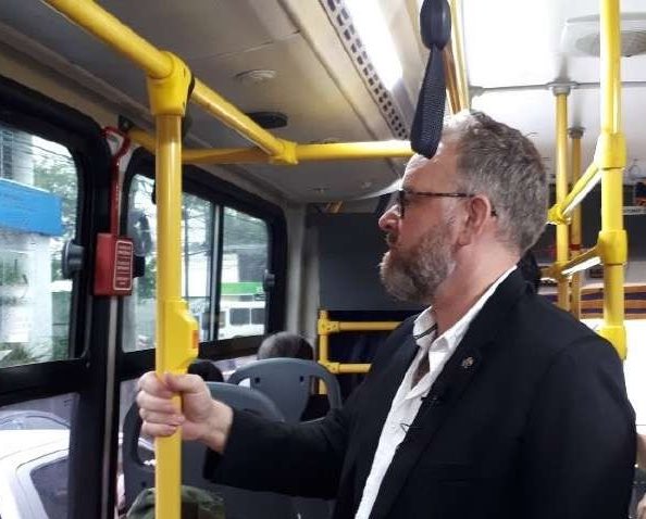 MatthewHedges's tweet photo. #30Recuerdos Me encantó haber tenido la oportunidad de conocer diferentes lugares en Asunción viajando en colectivo. Me queda pendiente visitar así algunos lugares fuera de Asunción, pero dicen qué hay que dejar algo pendiente para volver! 🚌 #Linea30 #Techagau 5/30 https://t.co/hjd6Lc1P3T