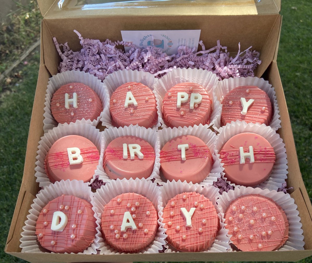 angelyzabella's tweet photo. Do me a favor and rt bc my next customer might be on your timeline 🥺  I seriously love doing this 😭 https://t.co/mGiDA8xiHa