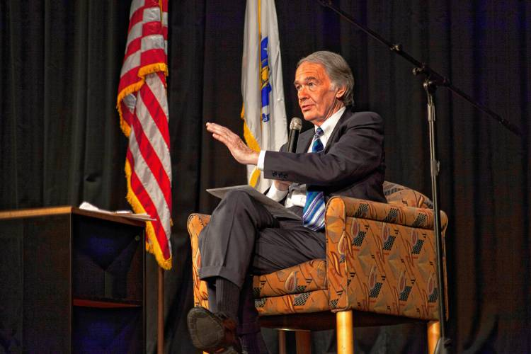 ed markey as hedgehogs: a thread