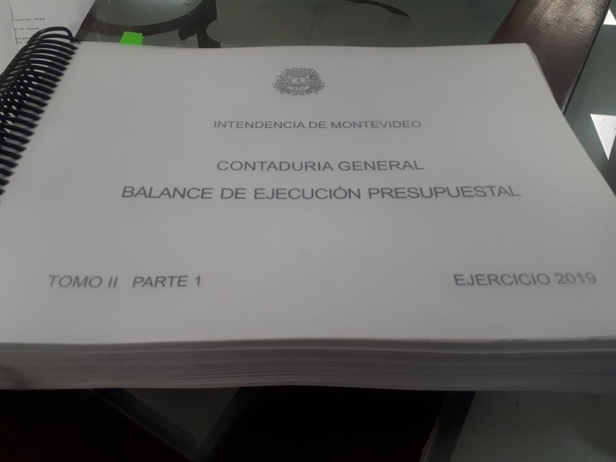 EdilAIglesias's tweet photo. ANALIZANDO LA RENDICIÓN DE CUENTAS DE LA INTENDENCIA
 
Mañana va a comenzar en la Junta Departamental el estudio de la Rendición de Cuentas y cumplimiento de metas  en la Comisión de Presupuesto integrada con Hacienda y Cuentas  correspondiente  al año 2019.
 
SEGUIMOS TRABAJANDO https://t.co/n9vsYwtNfc