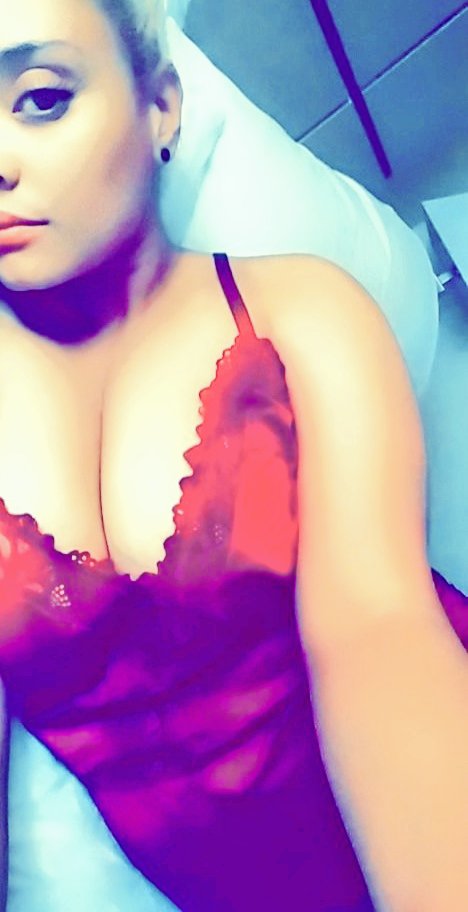 maxxiejay21's tweet photo. @onlyfanpromoa1 @Onlyfans_deal https://t.co/WmLZGPqUBw https://t.co/xPjjIjO8Jt