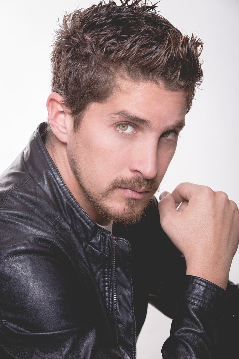 21NoticiasCom's tweet photo. Jonathan Islas estrena nuevo proyecto, la serie “Manual para Galanes”
https://t.co/opWQKBwYlG
@JonathanIslas @StreamPantaya https://t.co/XNKywQD9pi