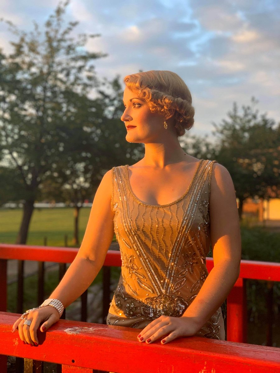 vvintagedarling's tweet photo. Call me Daisy Buchanan searching for the green light to my Gatsby 💚
Dress- @LindyBopDresses https://t.co/E0jTFYeaAs