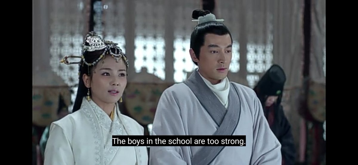 They just roasted the big dude in the most polite manner wtf #nirvanainfire