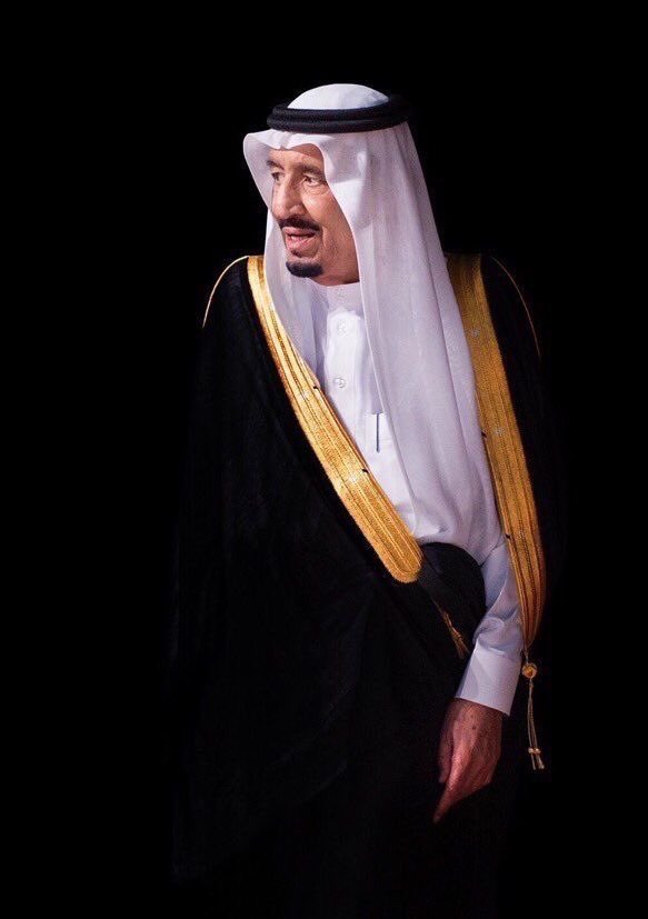 Ix2Da's tweet photo. نحمدلله ونشكره على سلامتك ياملكنا واعطاك الله الصحة والعافيه وطولت العمر ويحفظـك لنا يارب العالمين ...ماتشوف شر 🙏🏻❤️❤️❤️
 #الحمدلله_علي_سلامتك_يابوفهد https://t.co/W4YgxvCz1Z
