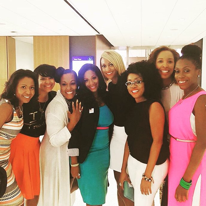 iamCameka's tweet photo. Love our BOSS Tribe 💗

#BOSSFounderPost @iamcameka Check out this moment from our "Ladies That Lead Tour" in Newark, with these beautiful bosses @laurenmaillian @sybil_amuti @thebudgetnista @deecmarshall @staciencgrant @michelleneesq and friend. #LeadIn2020 🙌🏾 https://t.co/JcAKfV3pkW