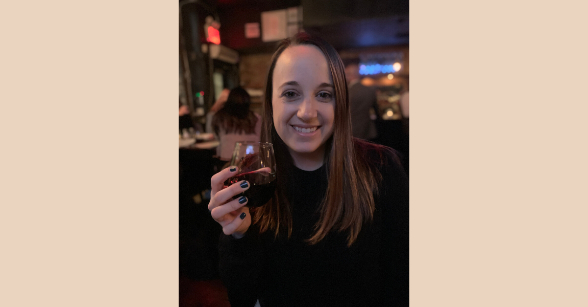 fivefoottwomktg's tweet photo. #FierceFounder - COO &amp; Co-Founder of fivefoottwo Laura Maiurano. 
"Don't forget to make time for you. We get so wrapped up in being founders, wives, mothers, daughters(etc) we forget about ourselves! In order to be our best for others, we need to take care of ourselves first." https://t.co/jQxGXTUh7n
