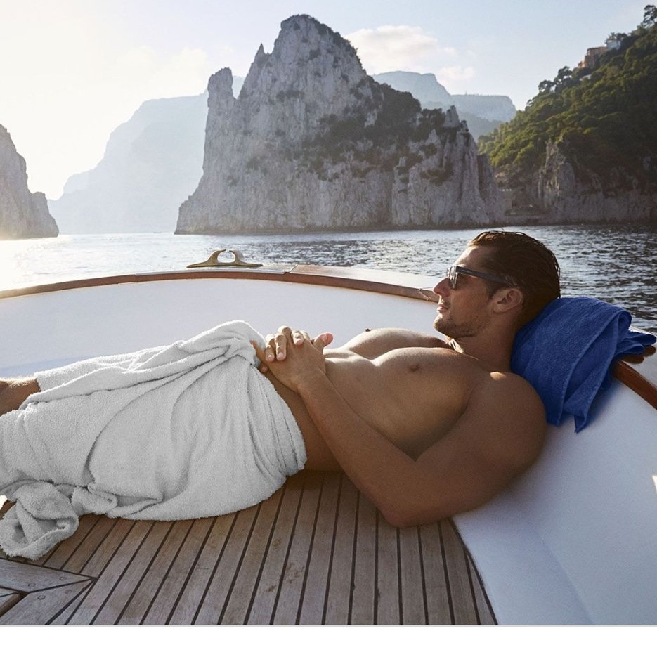 Gerdes1Gerdes's tweet photo. Life can be beautiful :-)
Maybe relaxing moments with
#DavidGandy 
#model #lightblue #dolcegabbana 
Credits https://t.co/0aoZlUYNLT