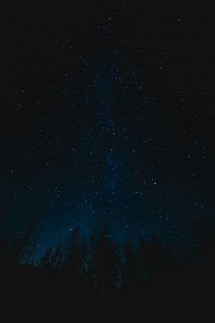 _mernamedhat's tweet photo. I need a whole city without lights, a place where stars, and details of the sky. 🌌🌠 https://t.co/7PQItEUvZ2