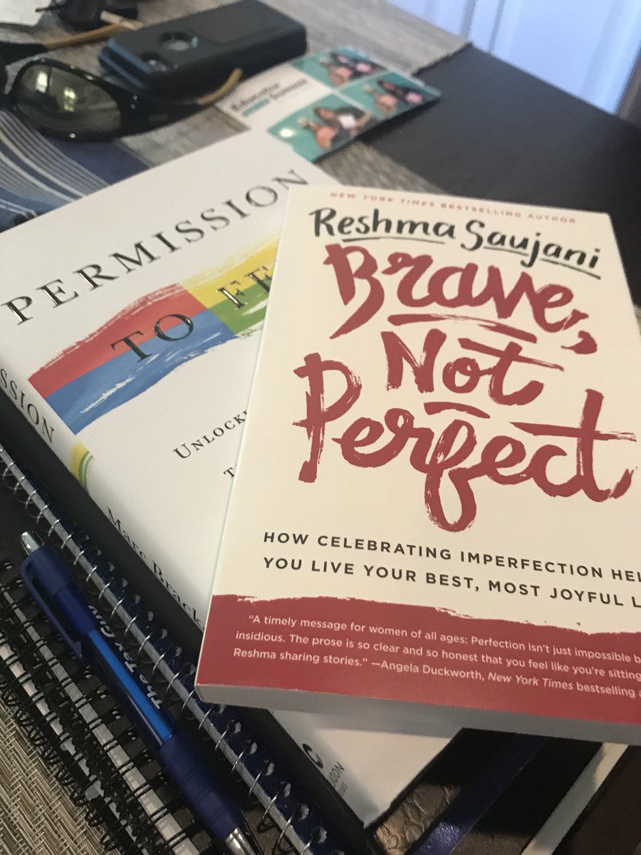 LynLyn1011's tweet photo. Special delivery today from #EdSummit2020 https://t.co/FFKfaQZtV0