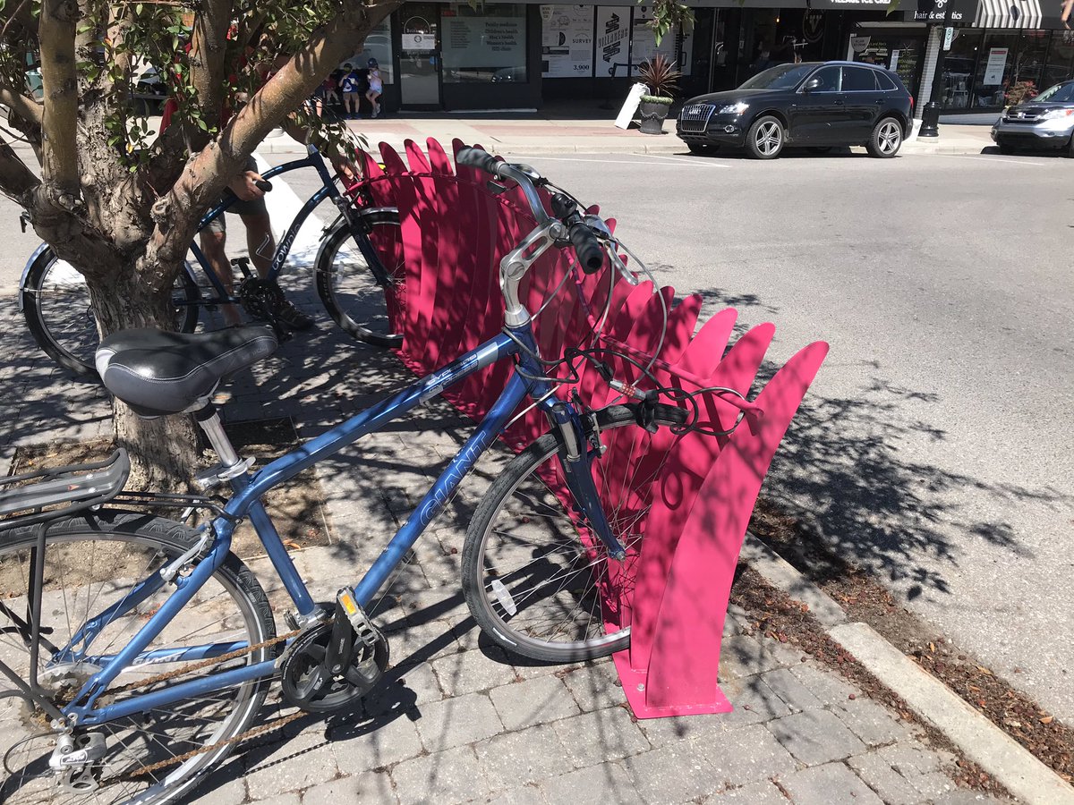 everydaytourist's tweet photo. Calgary needs more Britannia Plazas. One block of commercial easily accessible by car, pedestrians and cyclists. Perfect Neighbourhood Main Street #cafe #icecream #bookstore #grocer #liquorstore #restaurants #sportinggood #fitness https://t.co/L4bpc8j7Wo