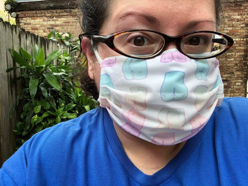 Nummymuffin's tweet photo. #butts #lookhuman #wearamask #bootymask ๐ https://t.co/qehu1H4sno https://t.co/JEGGZusqDk
