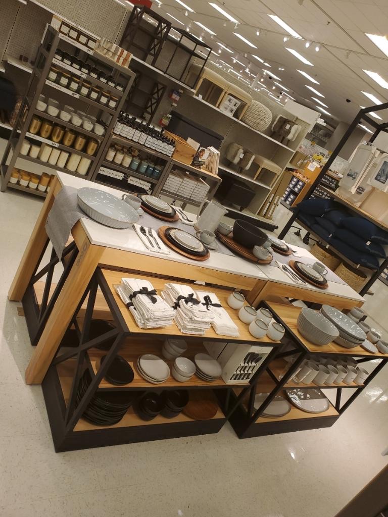 Susana (@susanaanguianoi) on Twitter photo Killing brand and standards at #T1941๐ <a href="/JanaGrounds/">Jana Grounds</a> <a href="/nikihcopeland/">Niki Copeland</a> <a href="/VisualMiami/">Alexander Agudelo</a> <a href="/aldenkooken/">Alden</a> Killing brand and standards at #T1941๐ <a href="/JanaGrounds/">Jana Grounds</a> <a href="/nikihcopeland/">Niki Copeland</a> <a href="/VisualMiami/">Alexander Agudelo</a> <a href="/aldenkooken/">Alden</a>